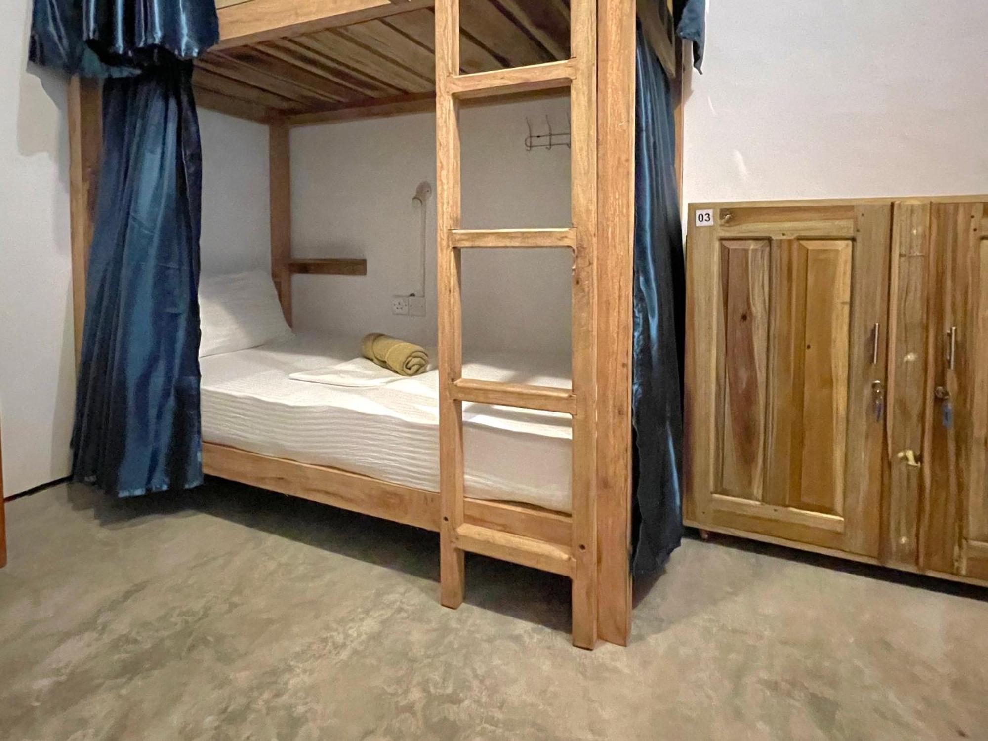 Hostel Agra Arugambay Arugam Bay Zimmer foto