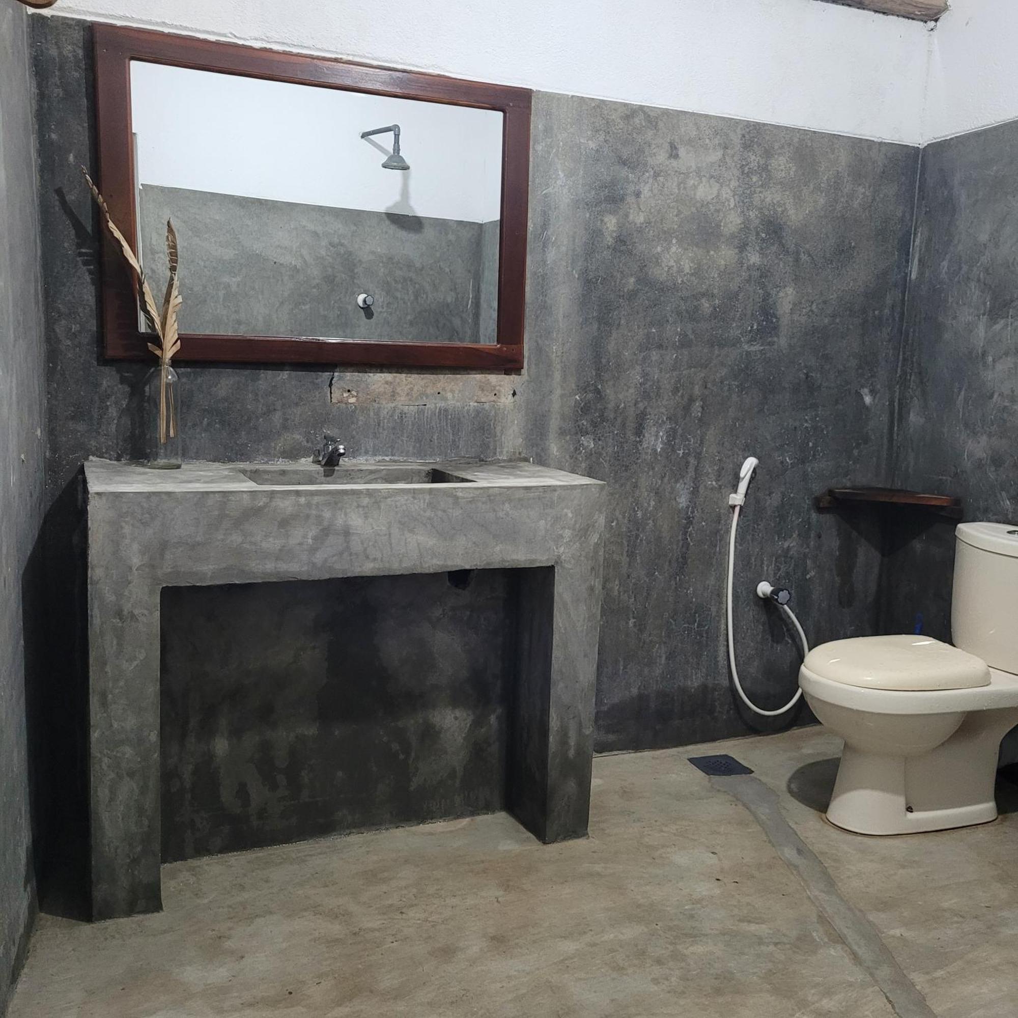 Hostel Agra Arugambay Arugam Bay Zimmer foto